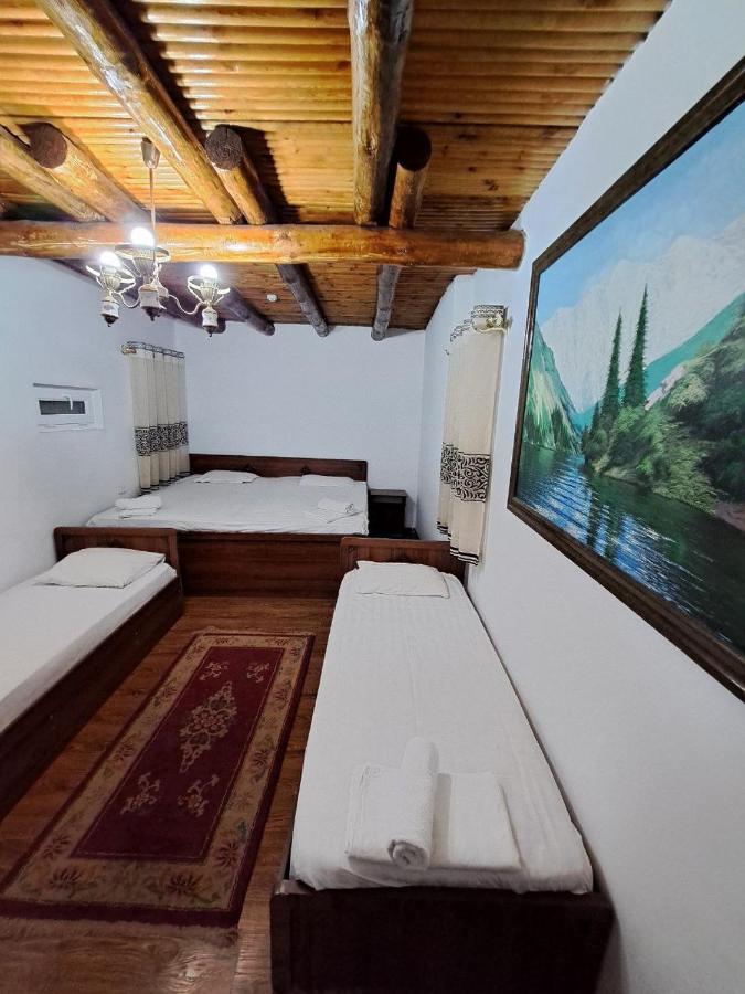 Ohun Caravan Sarai XIX בוקורו מראה חיצוני תמונה
