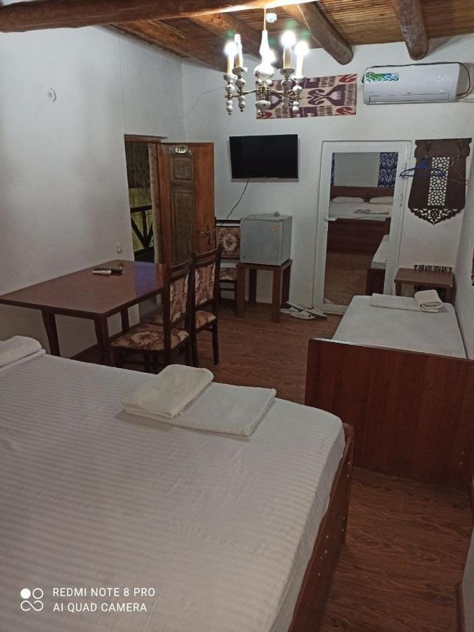 Ohun Caravan Sarai XIX בוקורו מראה חיצוני תמונה