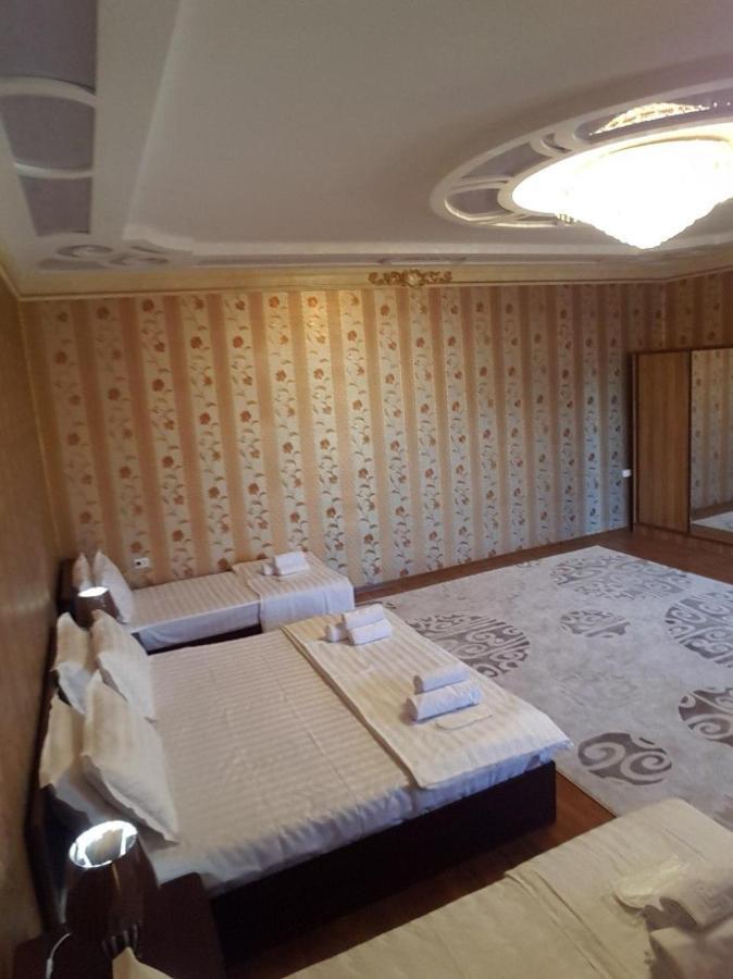 Ohun Caravan Sarai XIX בוקורו מראה חיצוני תמונה
