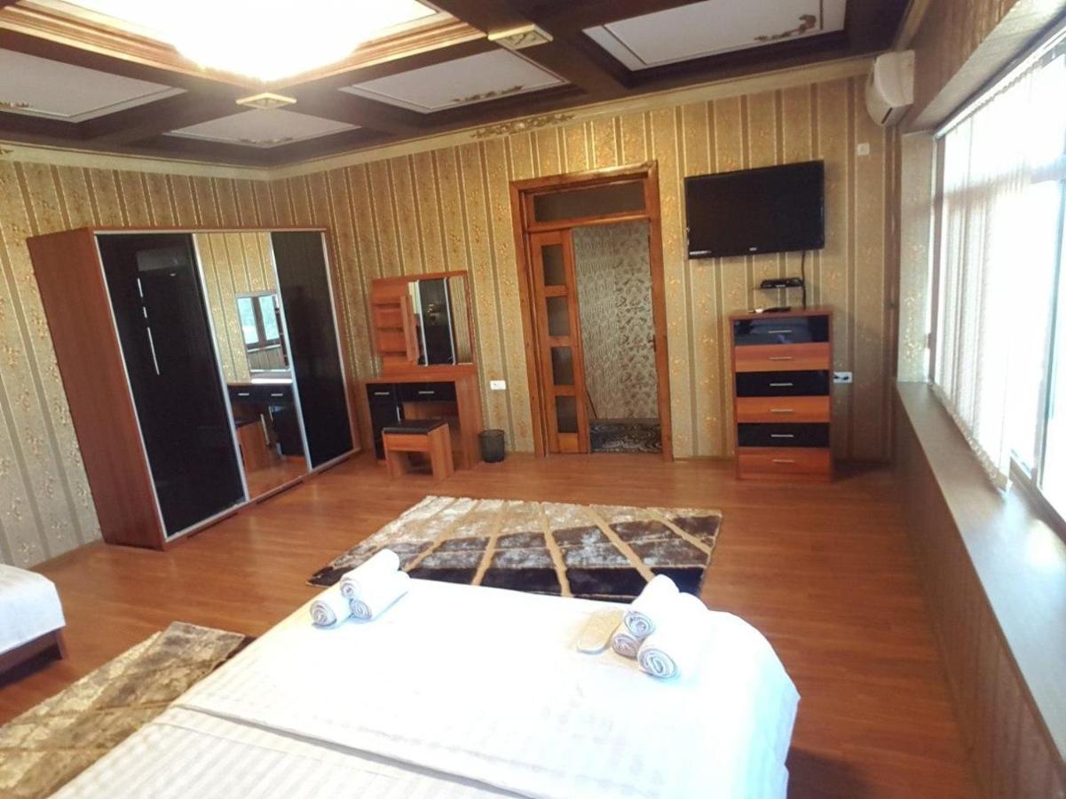 Ohun Caravan Sarai XIX בוקורו מראה חיצוני תמונה