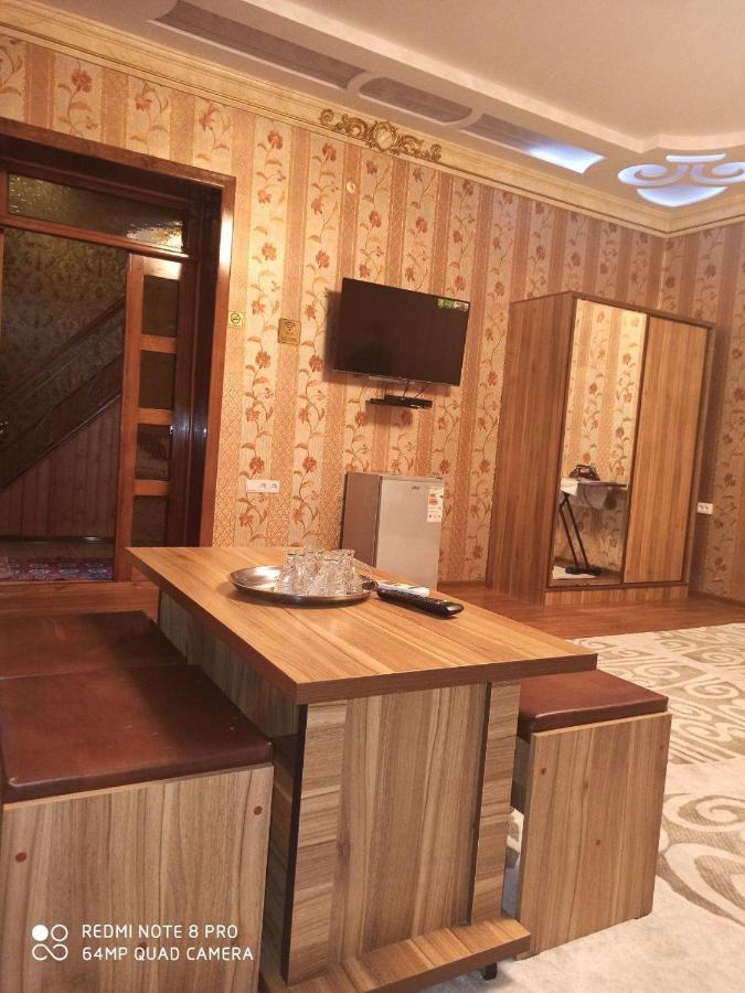Ohun Caravan Sarai XIX בוקורו מראה חיצוני תמונה