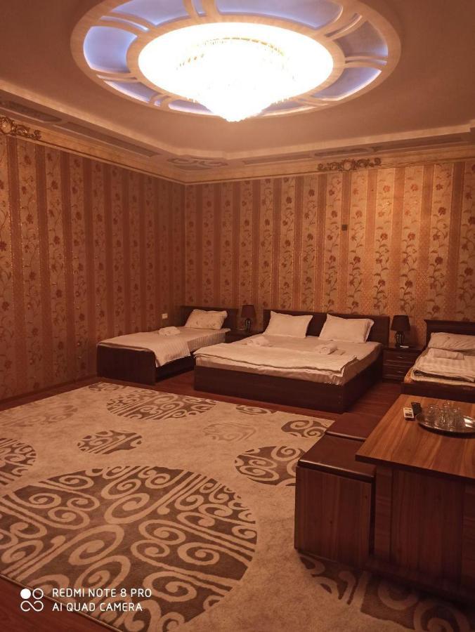 Ohun Caravan Sarai XIX בוקורו מראה חיצוני תמונה