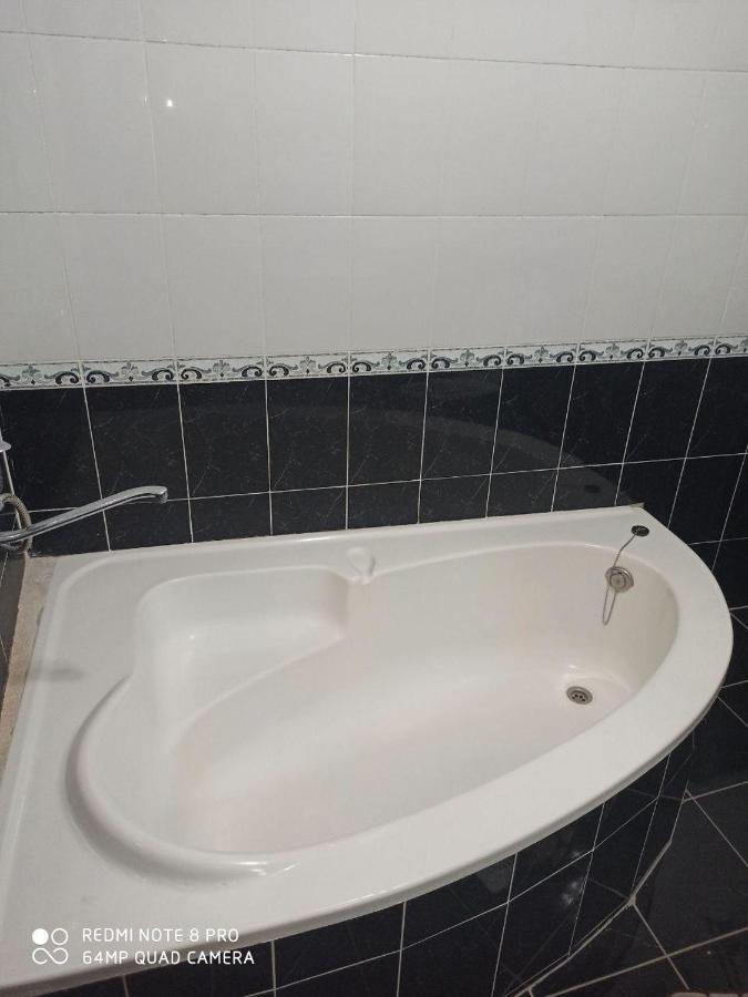 Ohun Caravan Sarai XIX בוקורו מראה חיצוני תמונה