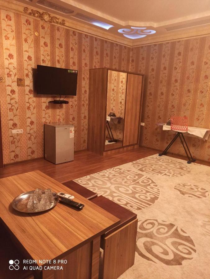 Ohun Caravan Sarai XIX בוקורו מראה חיצוני תמונה